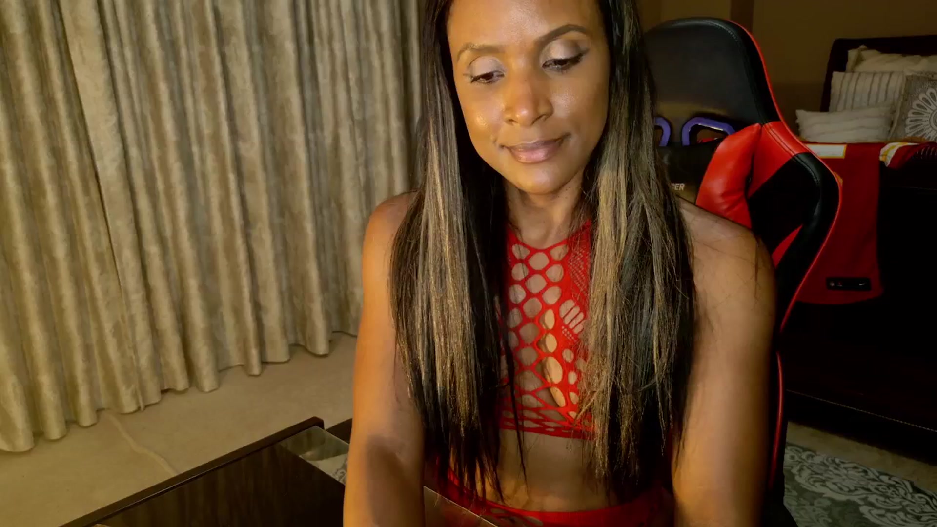 Gallery image thumbnail from Ms_WetNWild's myfreecams stream on, 08/16/2025, 04:15 image 17 of 20