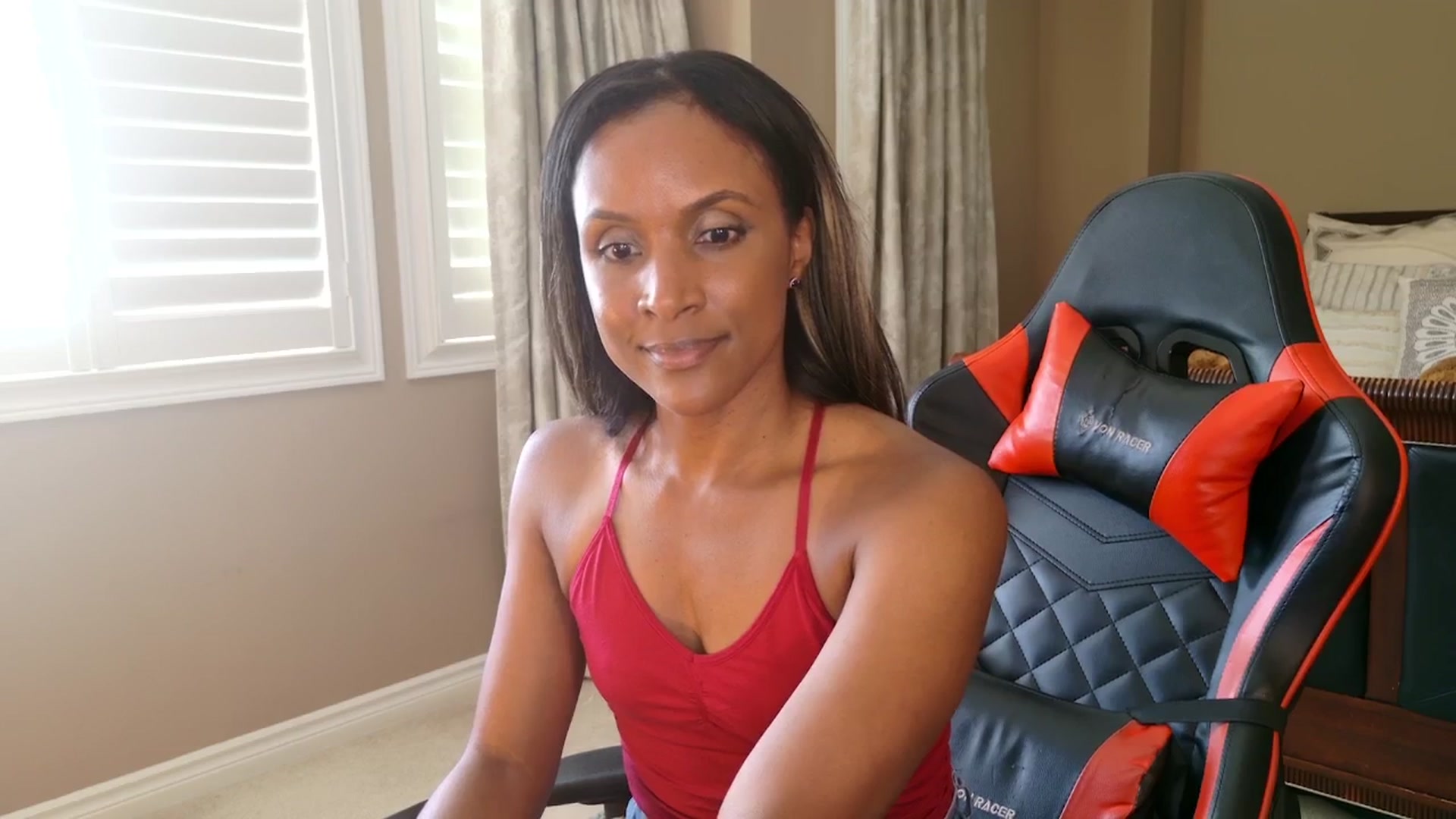 Gallery image thumbnail from Ms_WetNWild's myfreecams stream on, 08/18/2025, 20:40 image 14 of 20