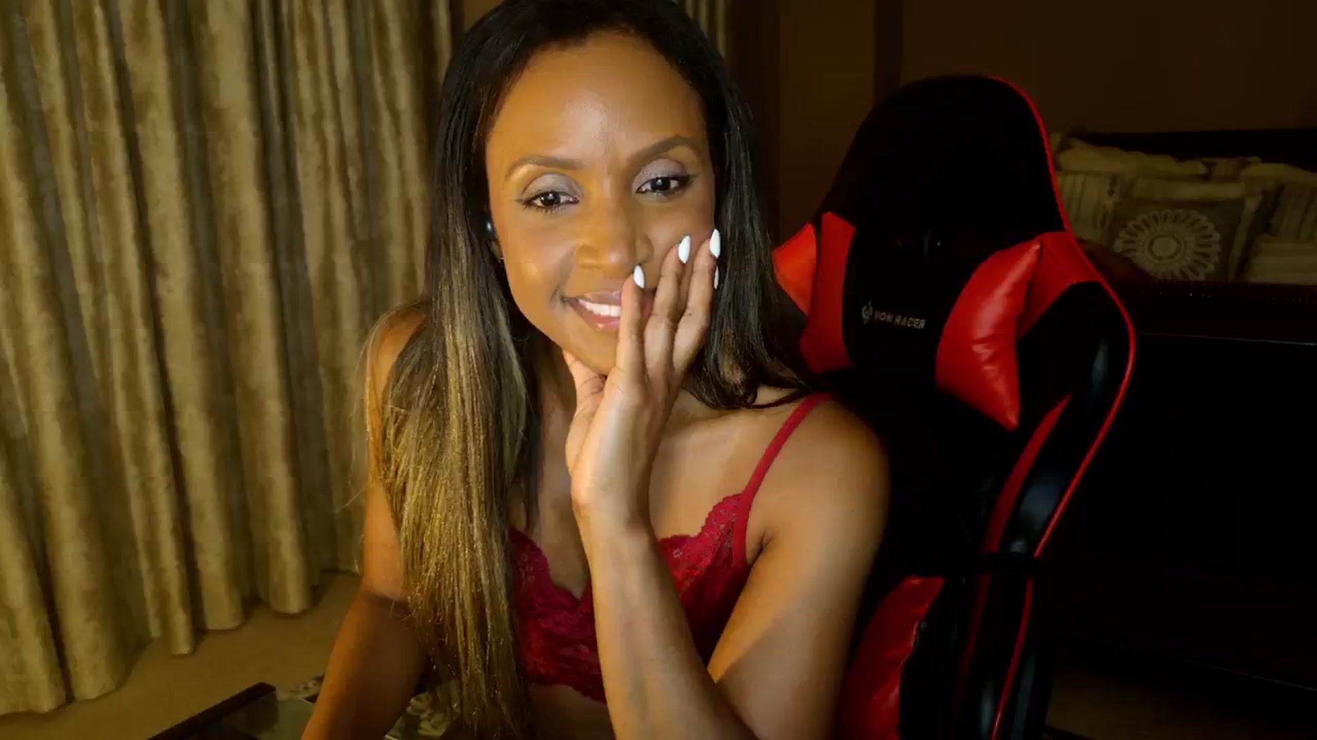 Gallery image thumbnail from Ms_WetNWild's myfreecams stream on, 08/21/2025, 03:00 image 18 of 20
