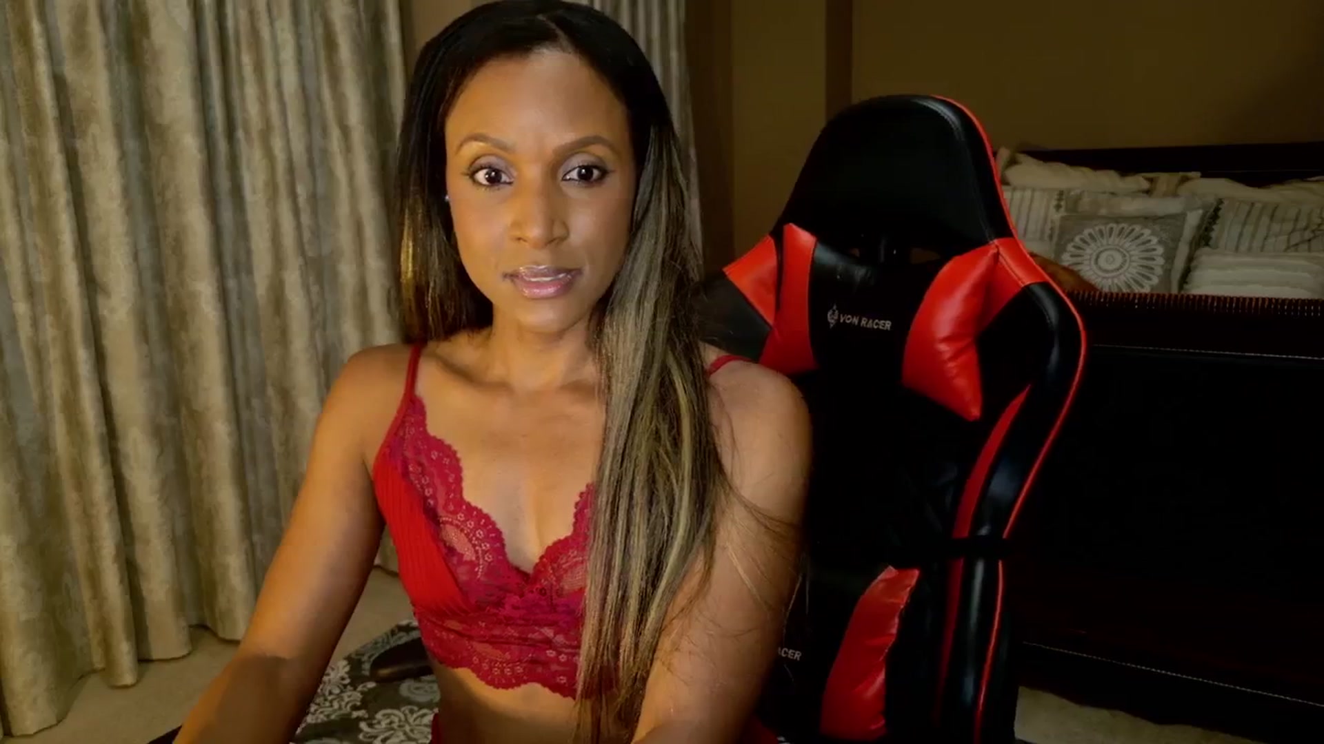 Gallery image thumbnail from Ms_WetNWild's myfreecams stream on, 08/21/2025, 03:00 image 7 of 20