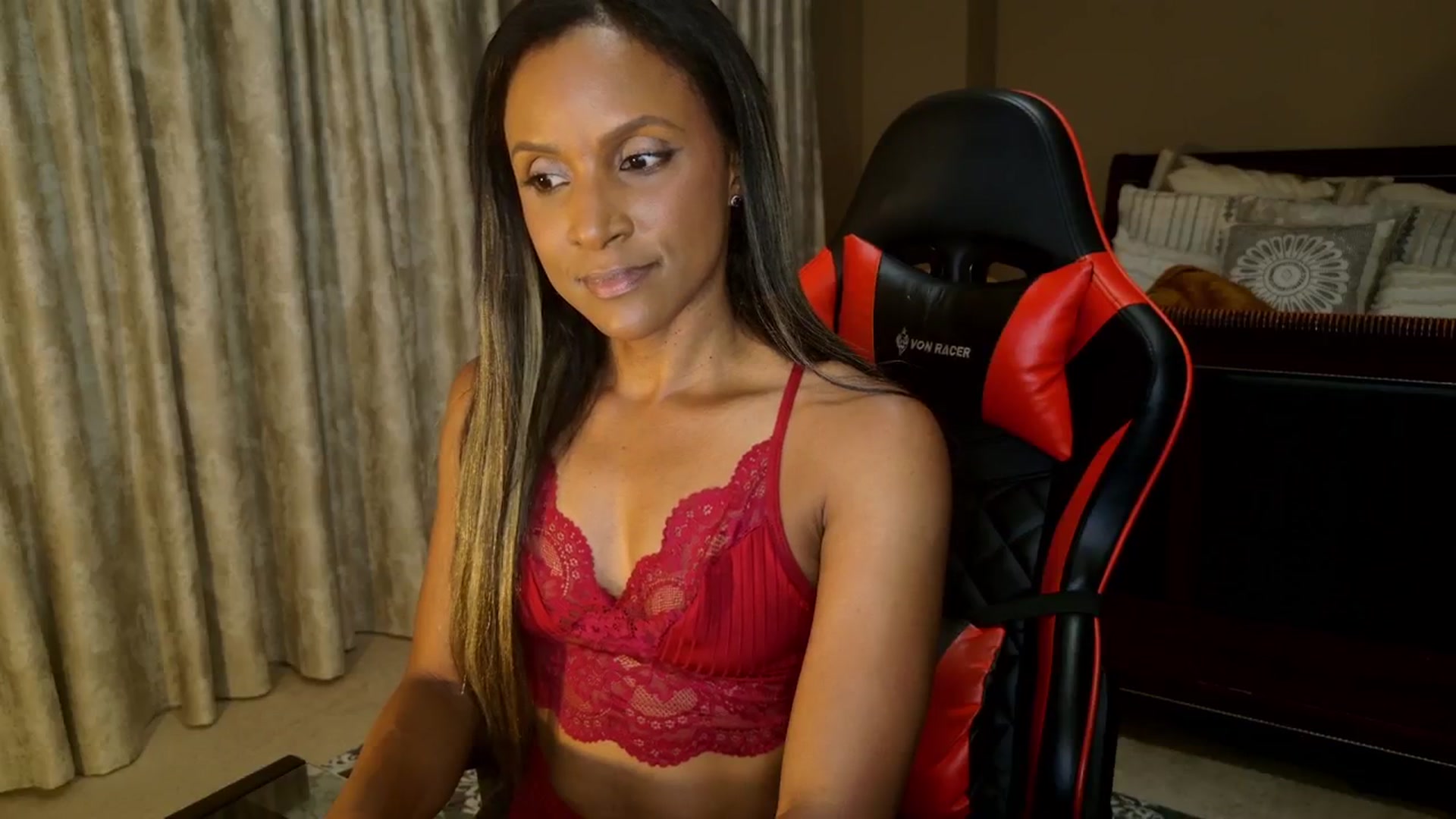 Gallery image thumbnail from Ms_WetNWild's myfreecams stream on, 08/21/2025, 03:00 image 13 of 20