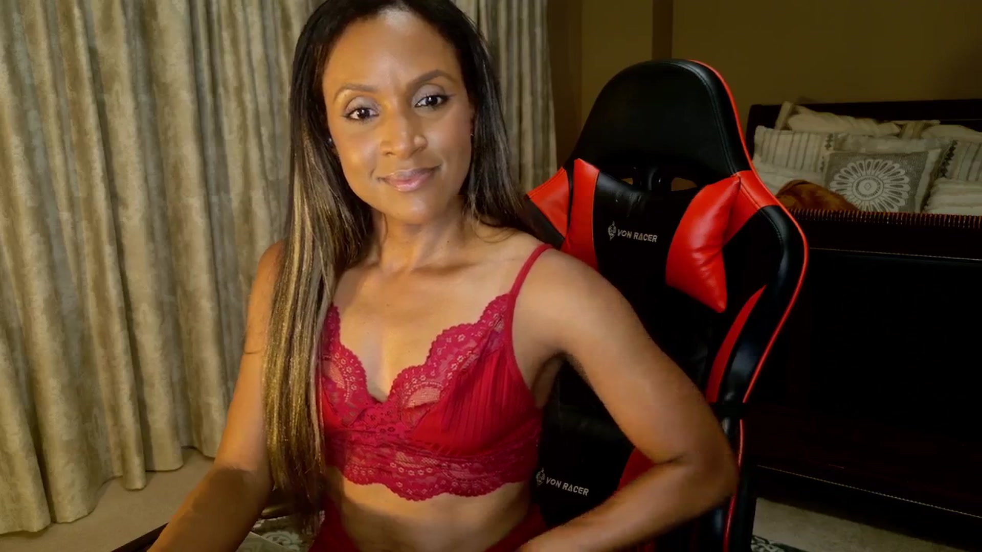 Gallery image thumbnail from Ms_WetNWild's myfreecams stream on, 08/21/2025, 03:00 image 11 of 20