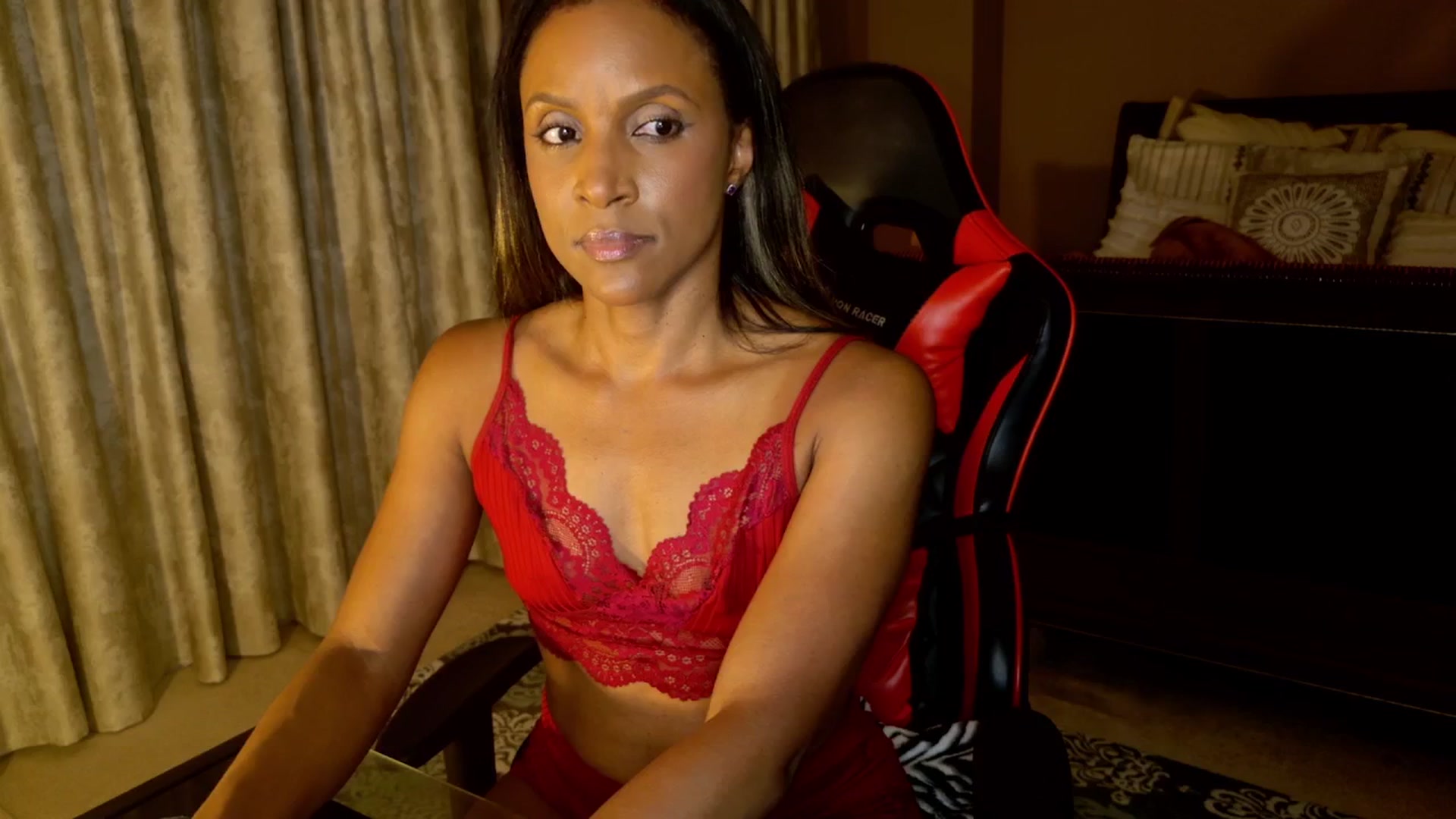 Gallery image thumbnail from Ms_WetNWild's myfreecams stream on, 08/21/2025, 03:40 image 3 of 20