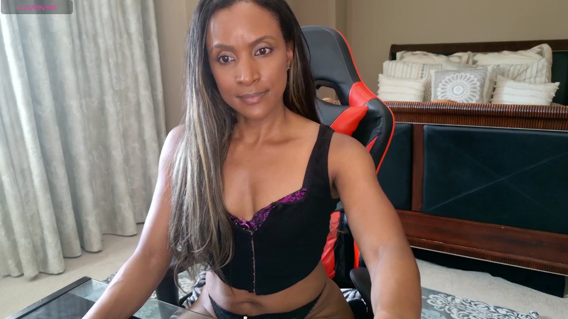 Gallery image thumbnail from Ms_WetNWild's myfreecams stream on, 08/22/2025, 20:52 image 12 of 20