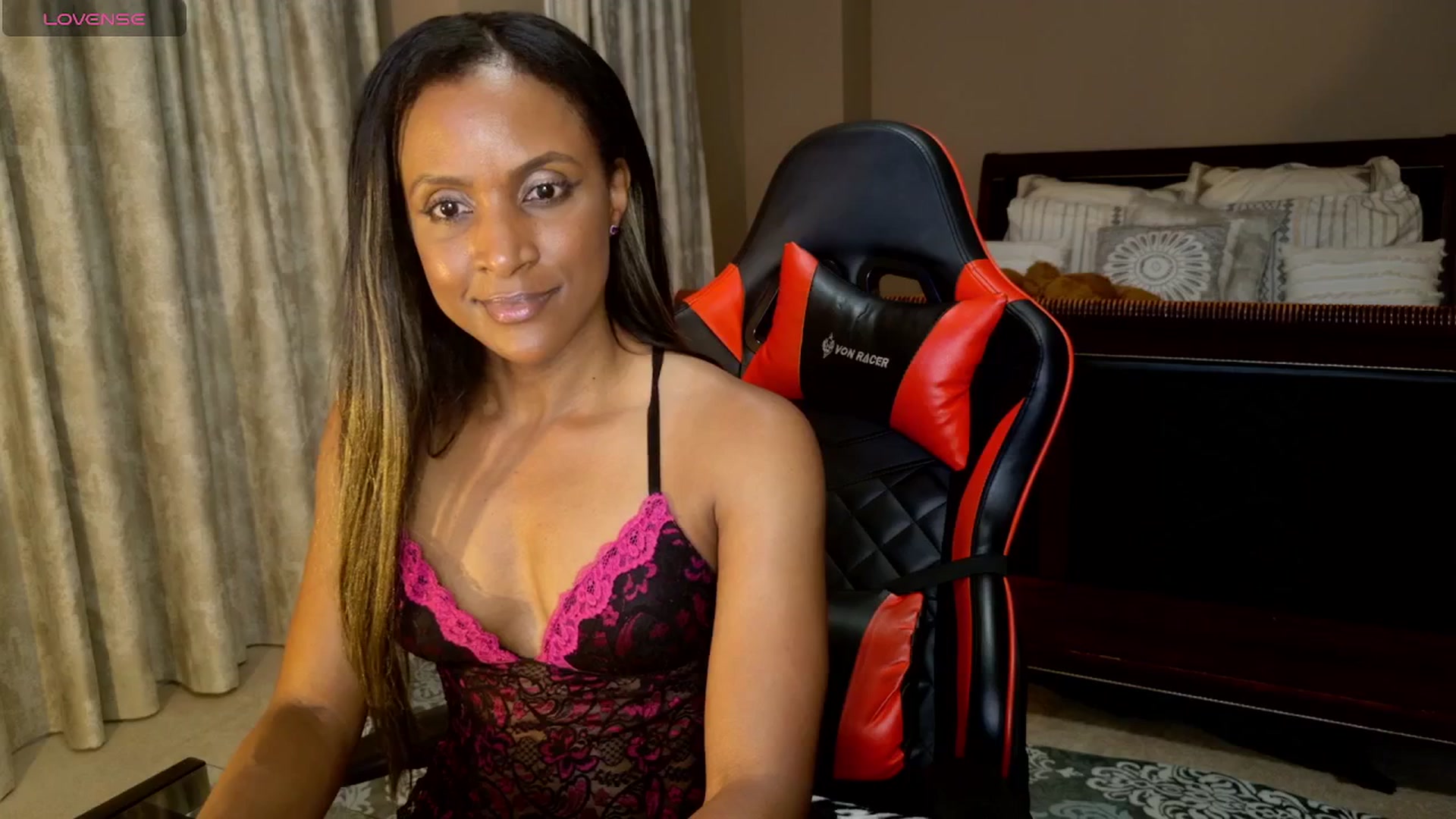 Gallery image thumbnail from Ms_WetNWild's myfreecams stream on, 08/24/2025, 05:25 image 8 of 20