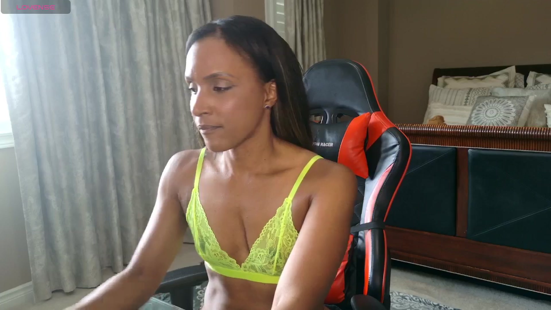 Gallery image thumbnail from Ms_WetNWild's myfreecams stream on, 08/24/2025, 19:22 image 19 of 20
