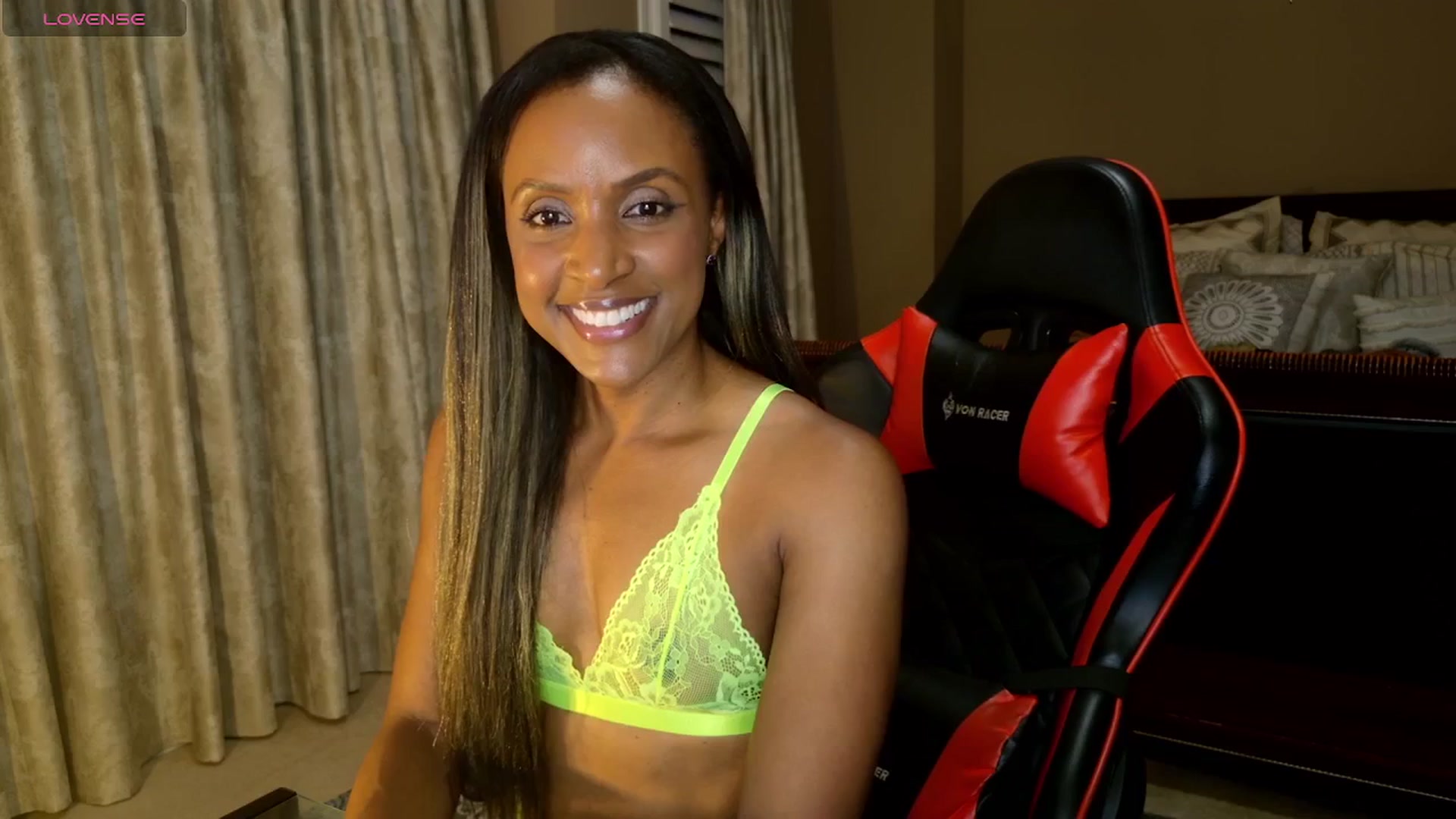 Gallery image thumbnail from Ms_WetNWild's myfreecams stream on, 08/25/2025, 02:00 image 7 of 20