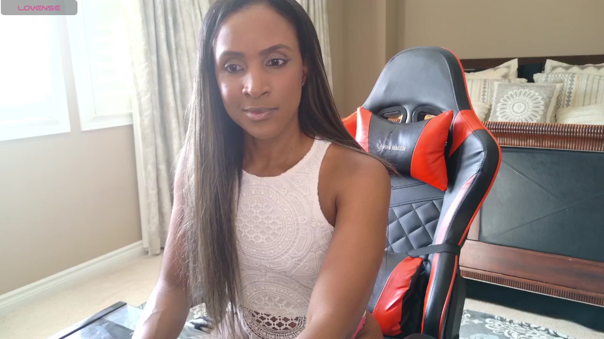 Gallery image thumbnail from Ms_WetNWild's myfreecams stream on, 08/25/2025, 21:33 image 2 of 20