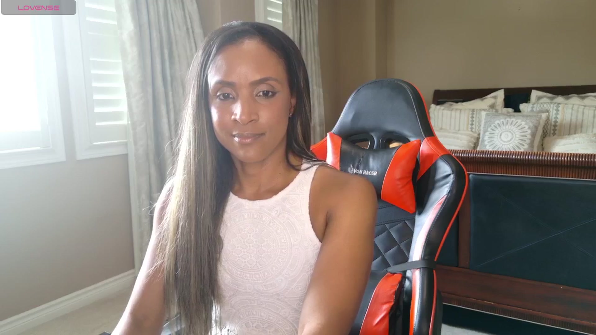 Gallery image thumbnail from Ms_WetNWild's myfreecams stream on, 08/25/2025, 21:33 image 11 of 20