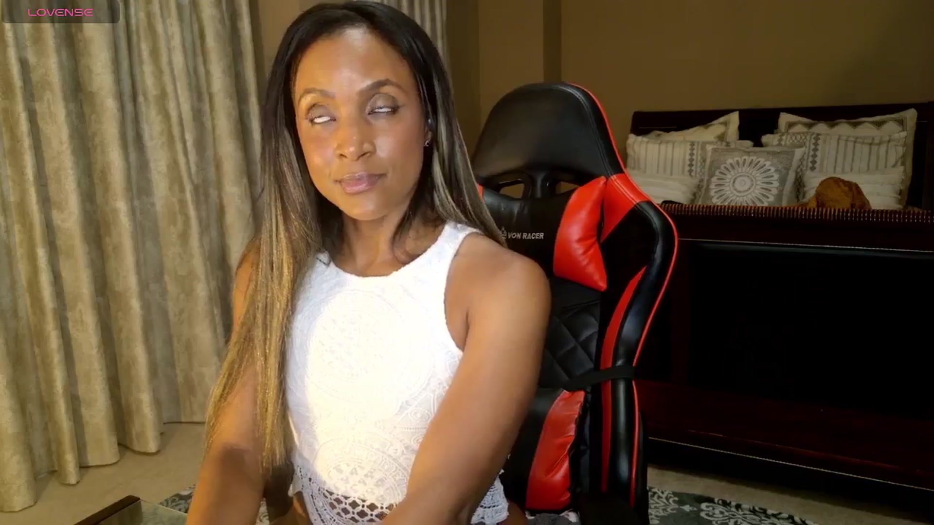 Gallery image thumbnail from Ms_WetNWild's myfreecams stream on, 08/26/2025, 02:56 image 3 of 20