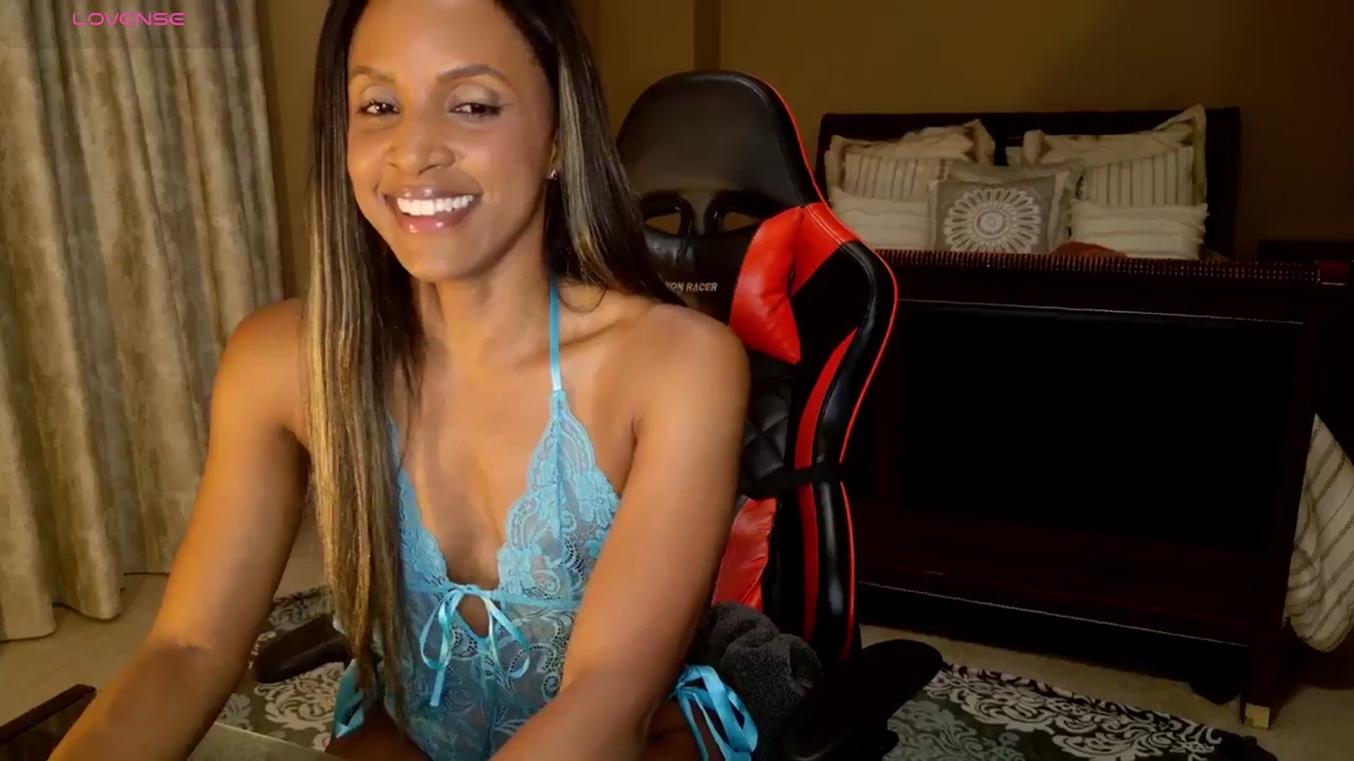 Gallery image thumbnail from Ms_WetNWild's myfreecams stream on, 08/27/2025, 03:37 image 3 of 20