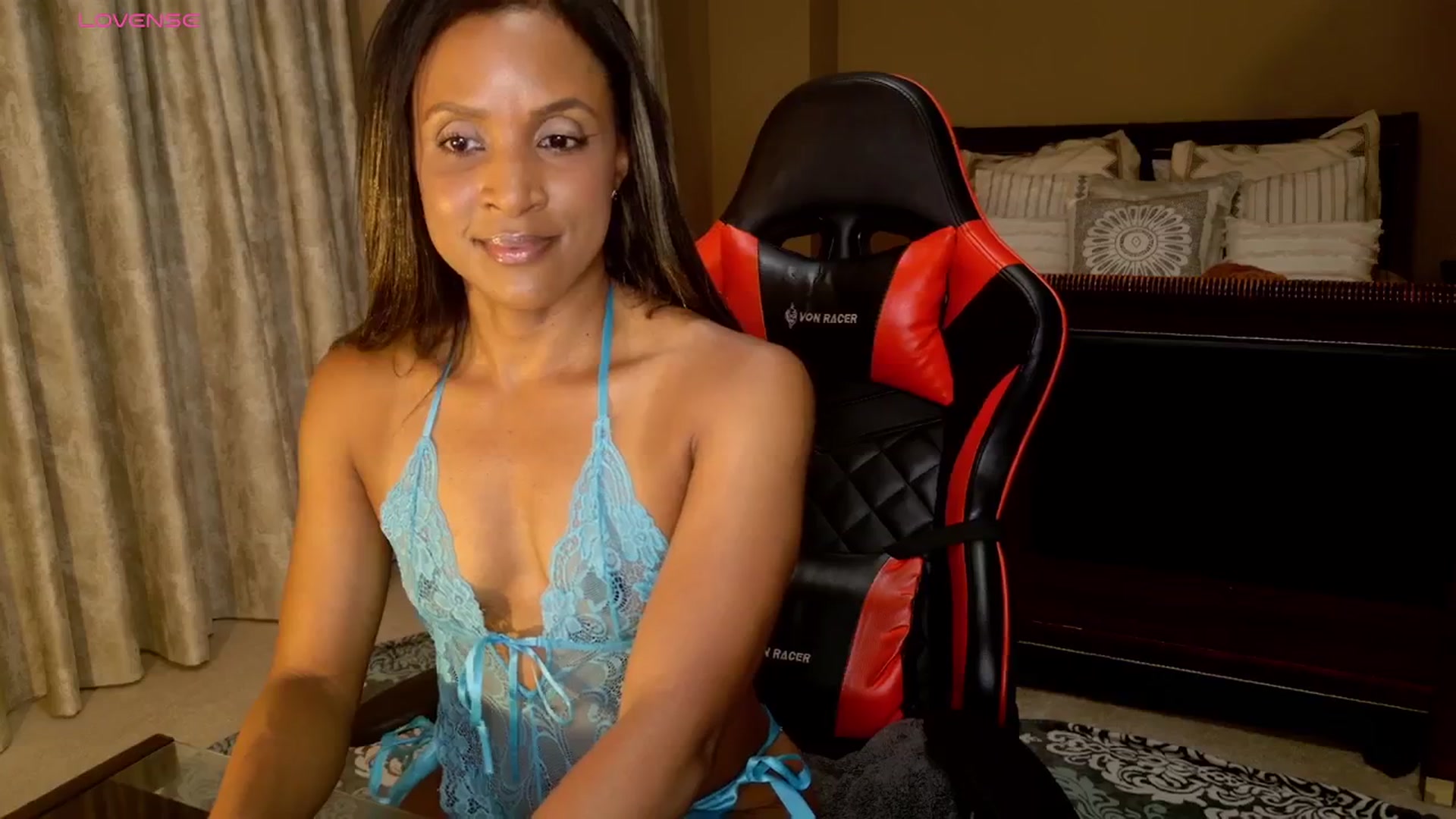 Gallery image thumbnail from Ms_WetNWild's myfreecams stream on, 08/27/2025, 03:37 image 11 of 20