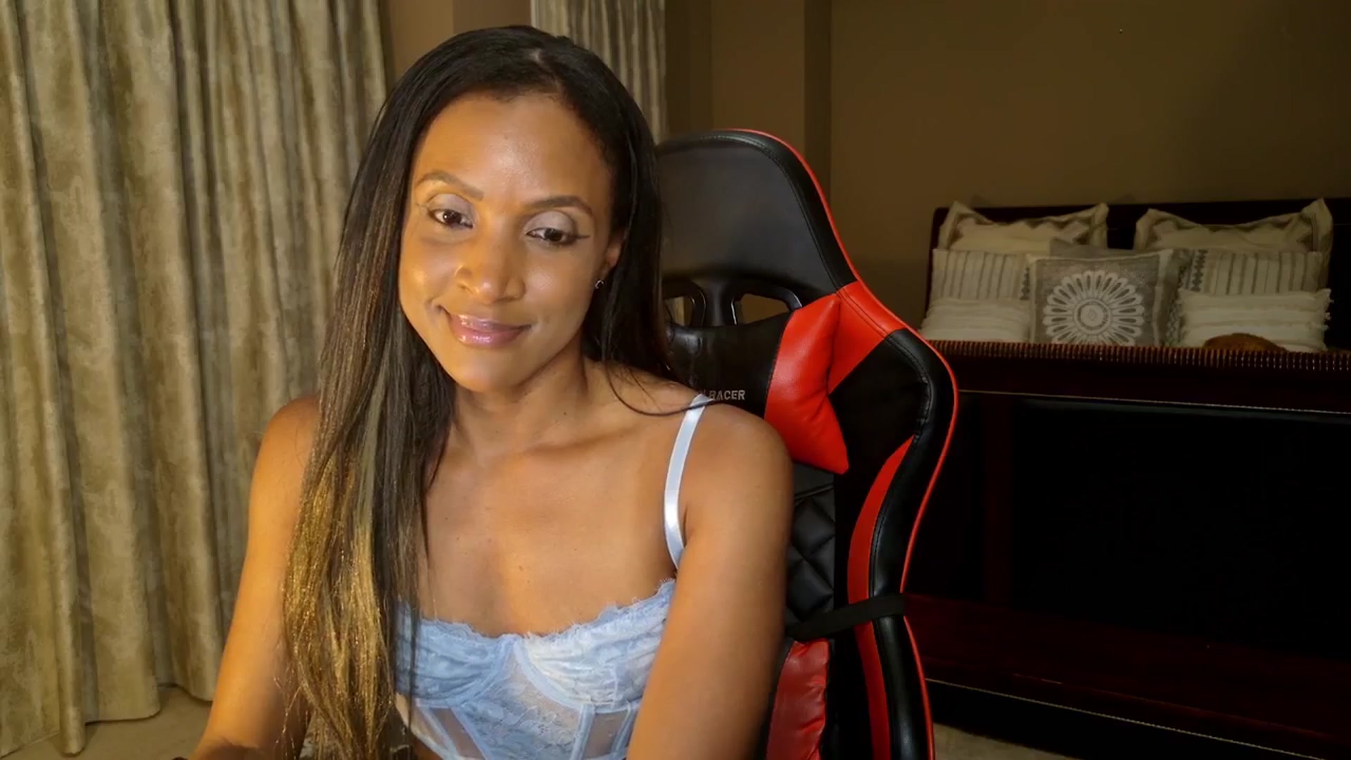 Gallery image thumbnail from Ms_WetNWild's myfreecams stream on, 08/29/2025, 02:36 image 20 of 20