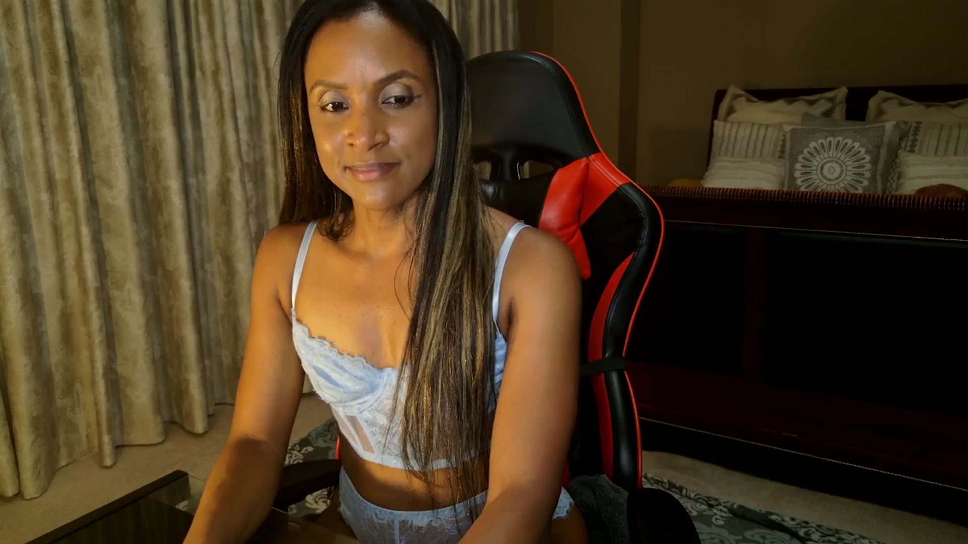 Gallery image thumbnail from Ms_WetNWild's myfreecams stream on, 08/29/2025, 04:07 image 17 of 20