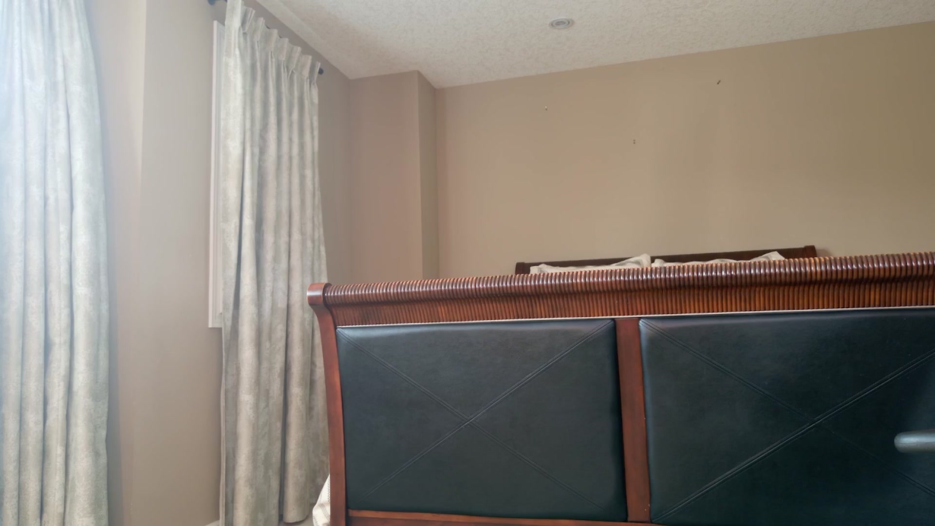 Gallery image thumbnail from Ms_WetNWild's myfreecams stream on, 08/29/2025, 18:40 image 9 of 20