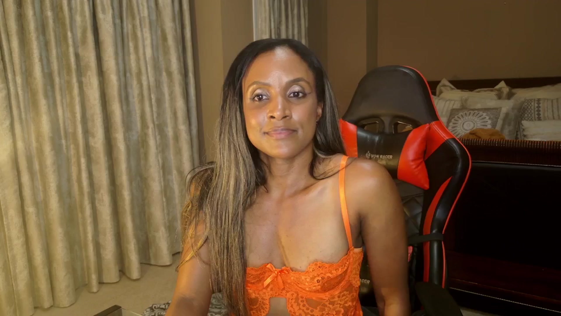 Gallery image thumbnail from Ms_WetNWild's myfreecams stream on, 09/01/2025, 03:24 image 5 of 20