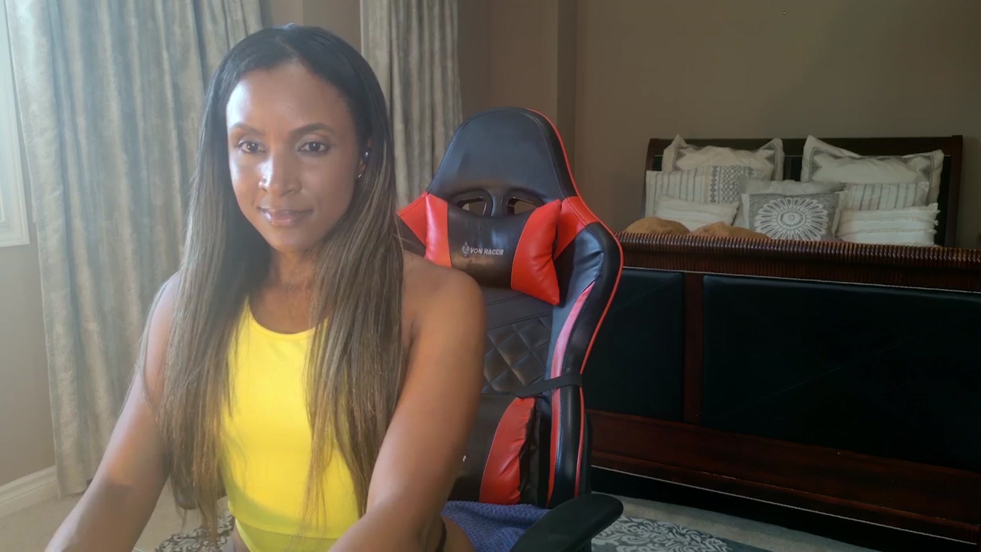 Gallery image thumbnail from Ms_WetNWild's myfreecams stream on, 09/01/2025, 21:48 image 13 of 20
