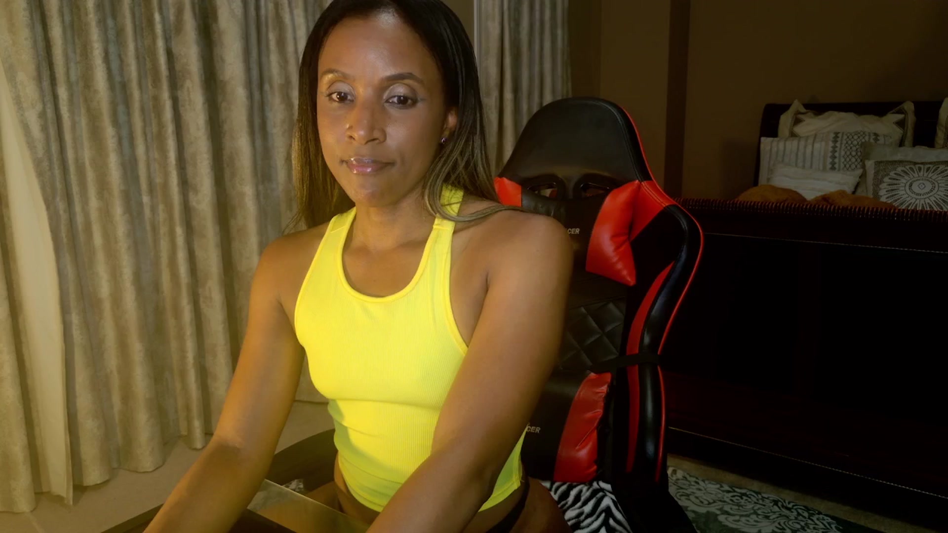 Gallery image thumbnail from Ms_WetNWild's myfreecams stream on, 09/02/2025, 01:17 image 10 of 20