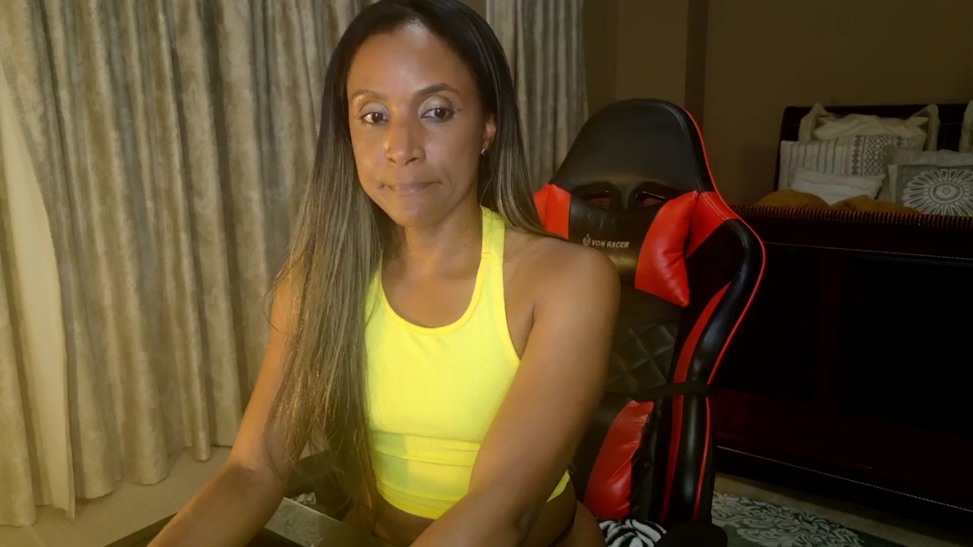 Gallery image thumbnail from Ms_WetNWild's myfreecams stream on, 09/02/2025, 01:17 image 3 of 20
