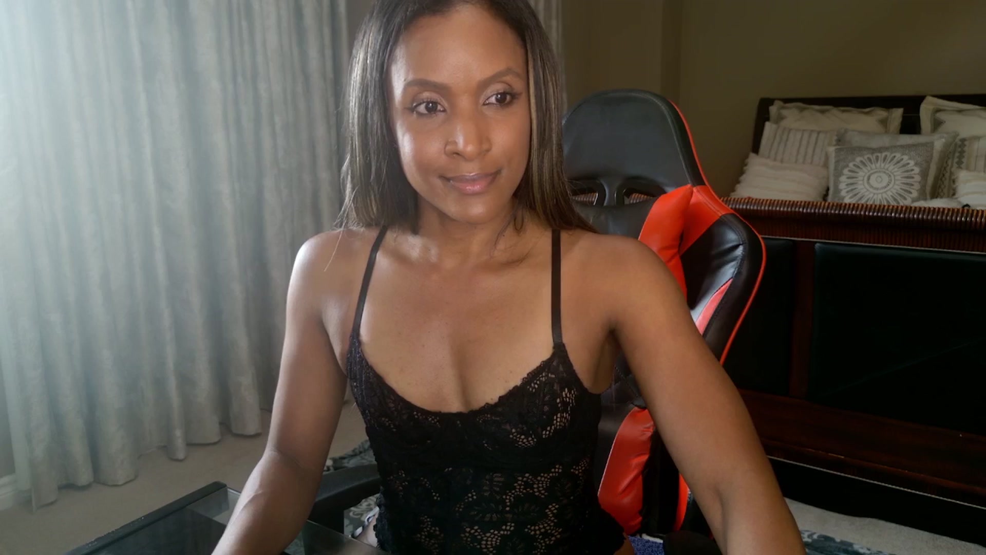Gallery image thumbnail from Ms_WetNWild's myfreecams stream on, 09/03/2025, 24:24 image 5 of 20