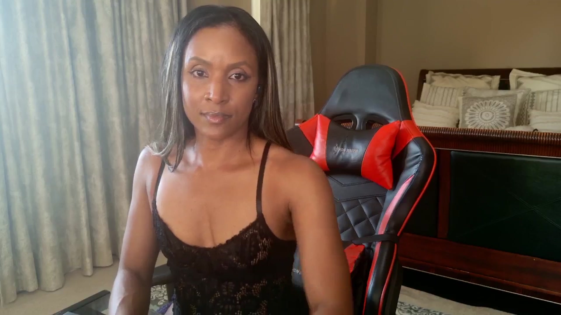 Gallery image thumbnail from Ms_WetNWild's myfreecams stream on, 09/03/2025, 24:24 image 13 of 20
