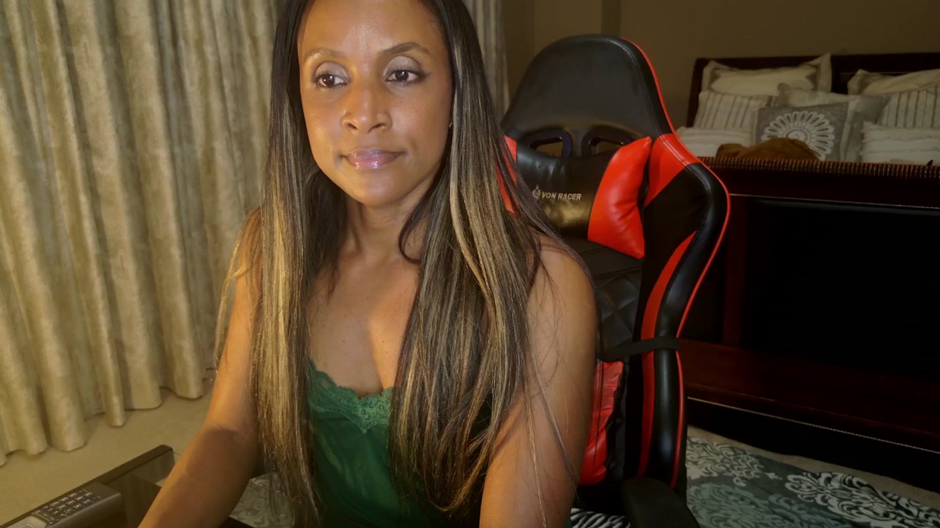 Gallery image thumbnail from Ms_WetNWild's myfreecams stream on, 09/05/2025, 07:05 image 6 of 20