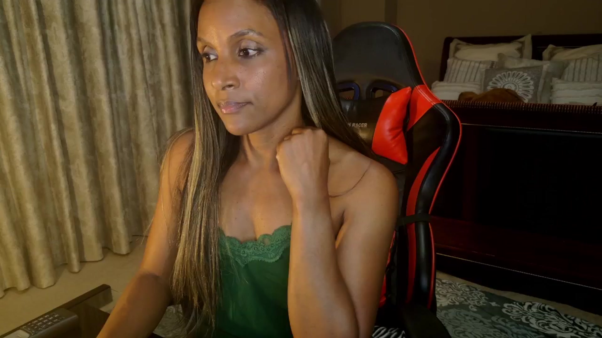 Gallery image thumbnail from Ms_WetNWild's myfreecams stream on, 09/05/2025, 07:05 image 9 of 20