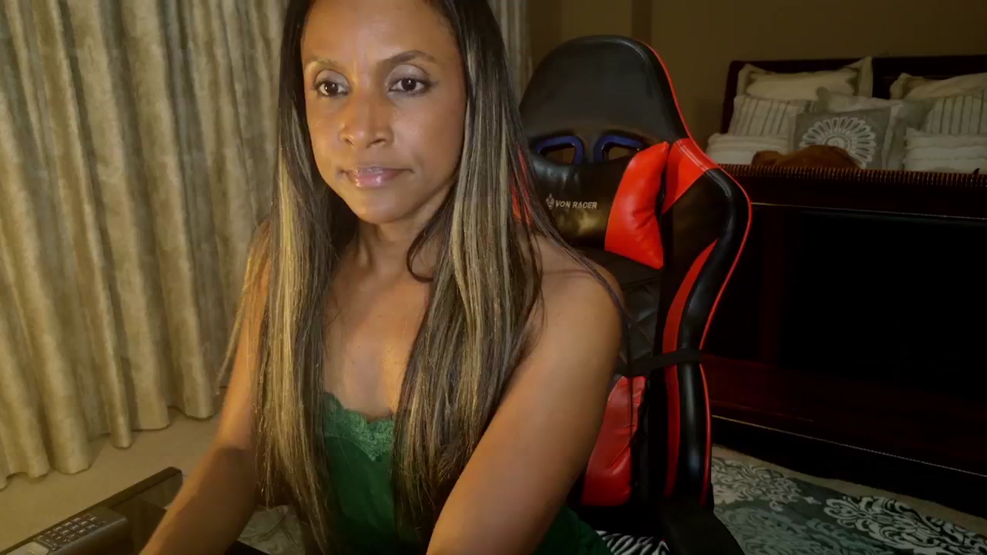 Gallery image thumbnail from Ms_WetNWild's myfreecams stream on, 09/05/2025, 07:05 image 7 of 20