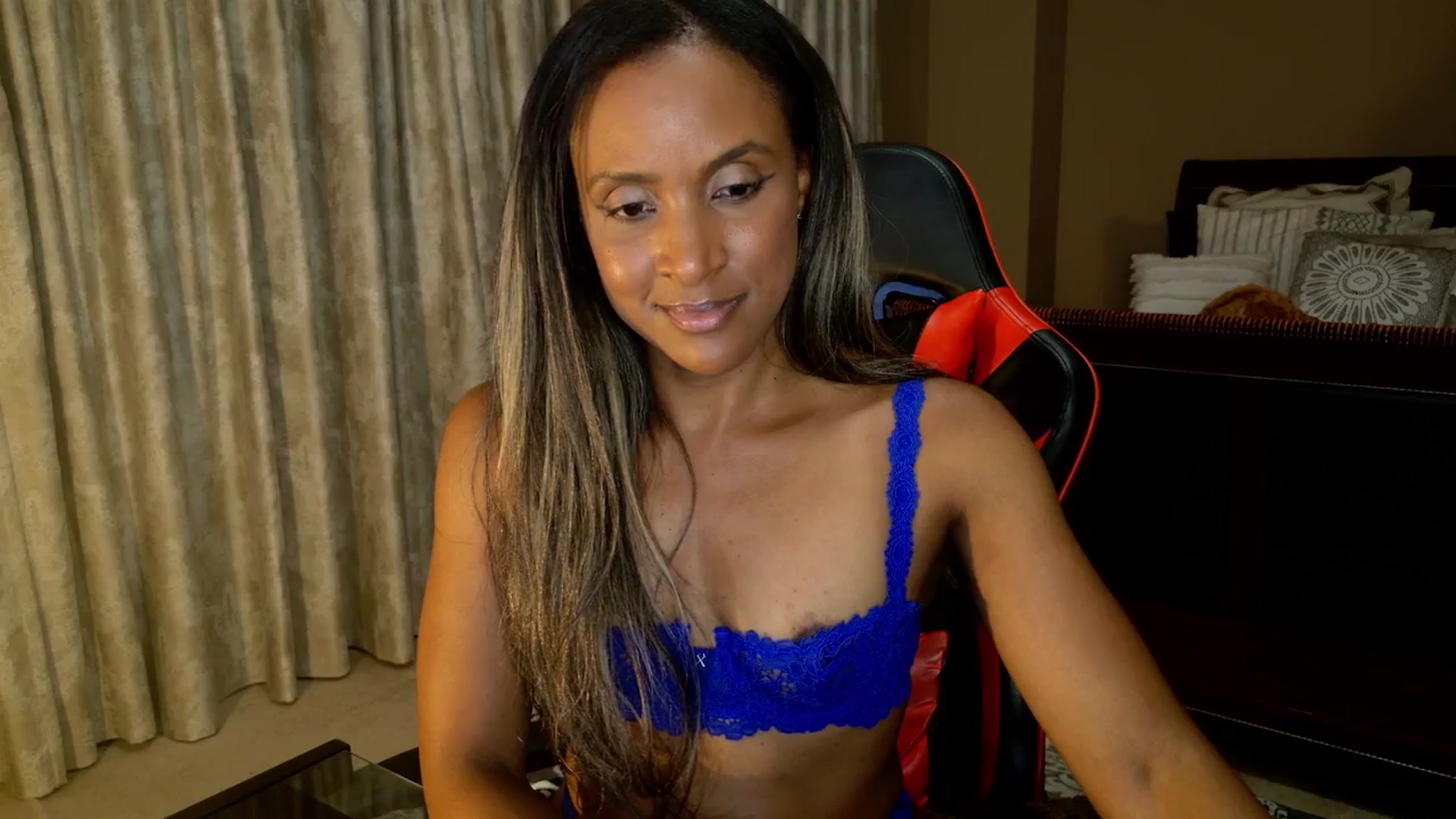 Gallery image thumbnail from Ms_WetNWild's myfreecams stream on, 09/09/2025, 01:21 image 14 of 20