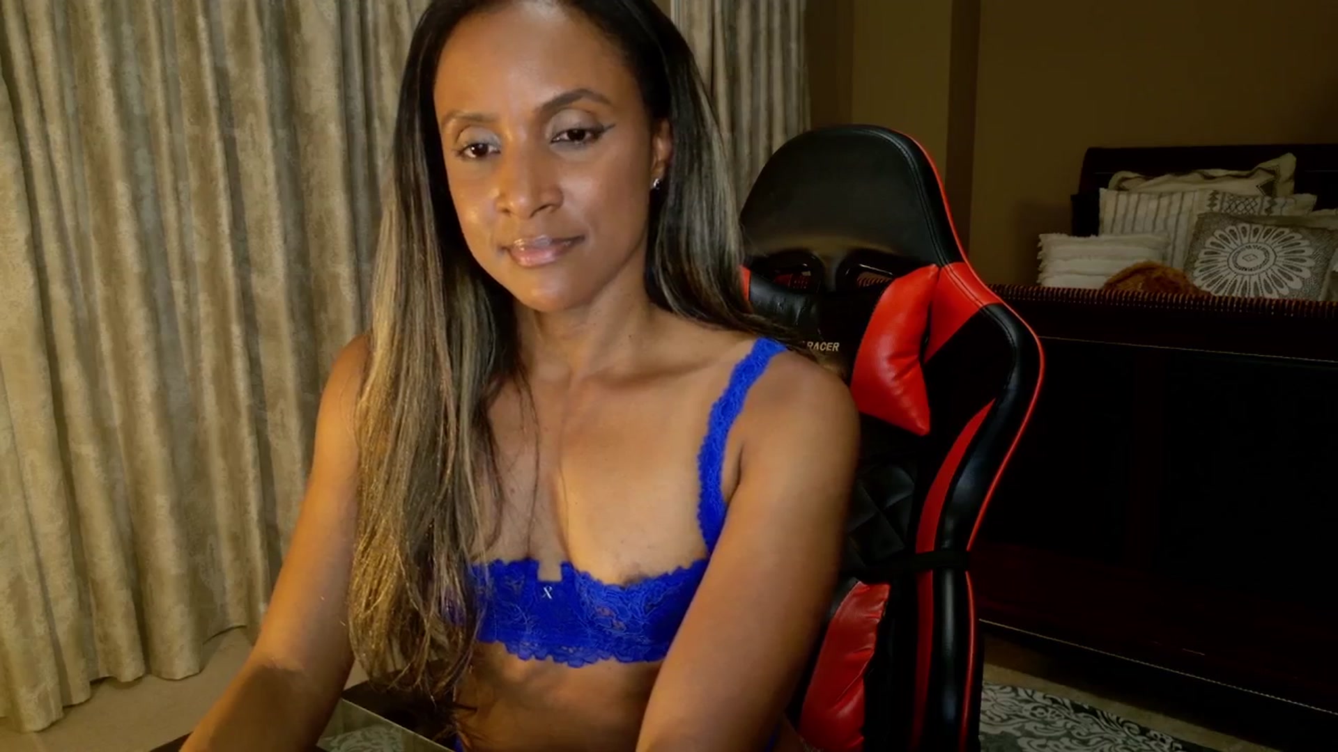 Gallery image thumbnail from Ms_WetNWild's myfreecams stream on, 09/09/2025, 01:21 image 16 of 20