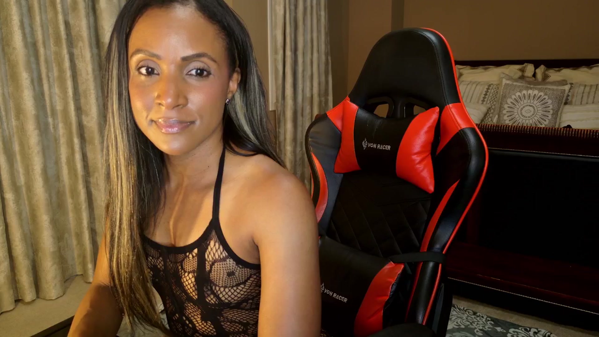 Gallery image thumbnail from Ms_WetNWild's myfreecams stream on, 09/11/2025, 03:07 image 5 of 20