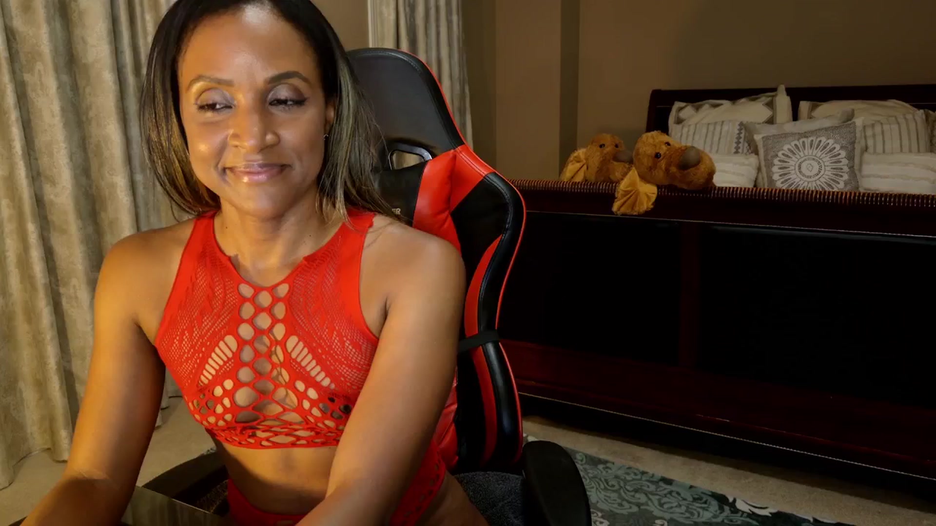 Gallery image thumbnail from Ms_WetNWild's myfreecams stream on, 09/14/2025, 06:02 image 13 of 20