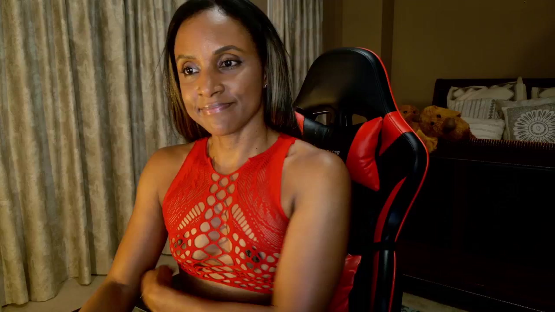 Gallery image thumbnail from Ms_WetNWild's myfreecams stream on, 09/14/2025, 07:34 image 2 of 20