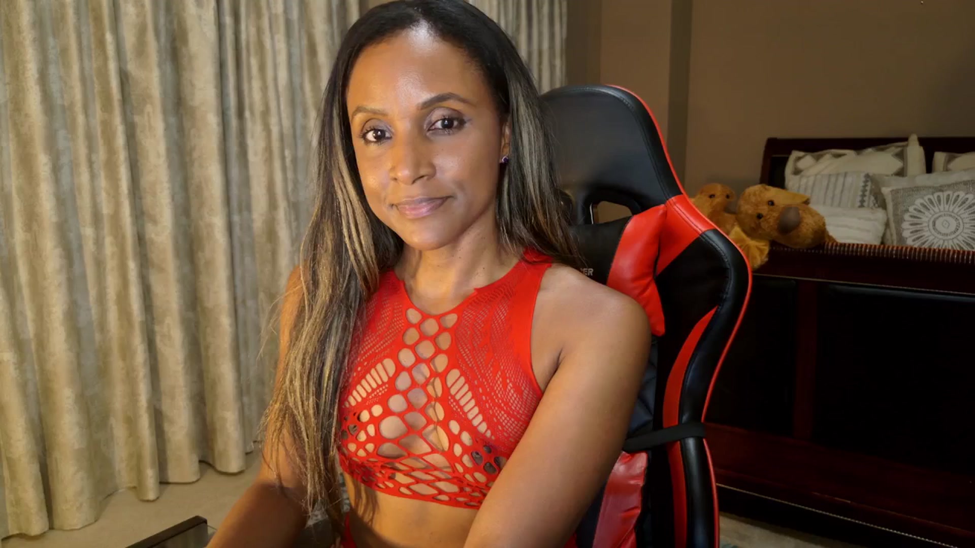 Gallery image thumbnail from Ms_WetNWild's myfreecams stream on, 09/14/2025, 07:34 image 6 of 20