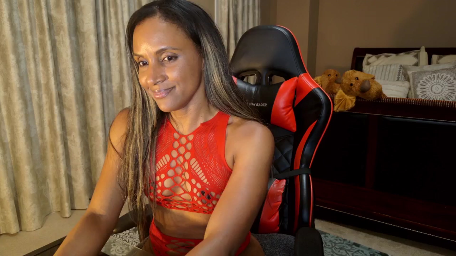Gallery image thumbnail from Ms_WetNWild's myfreecams stream on, 09/14/2025, 07:34 image 17 of 20