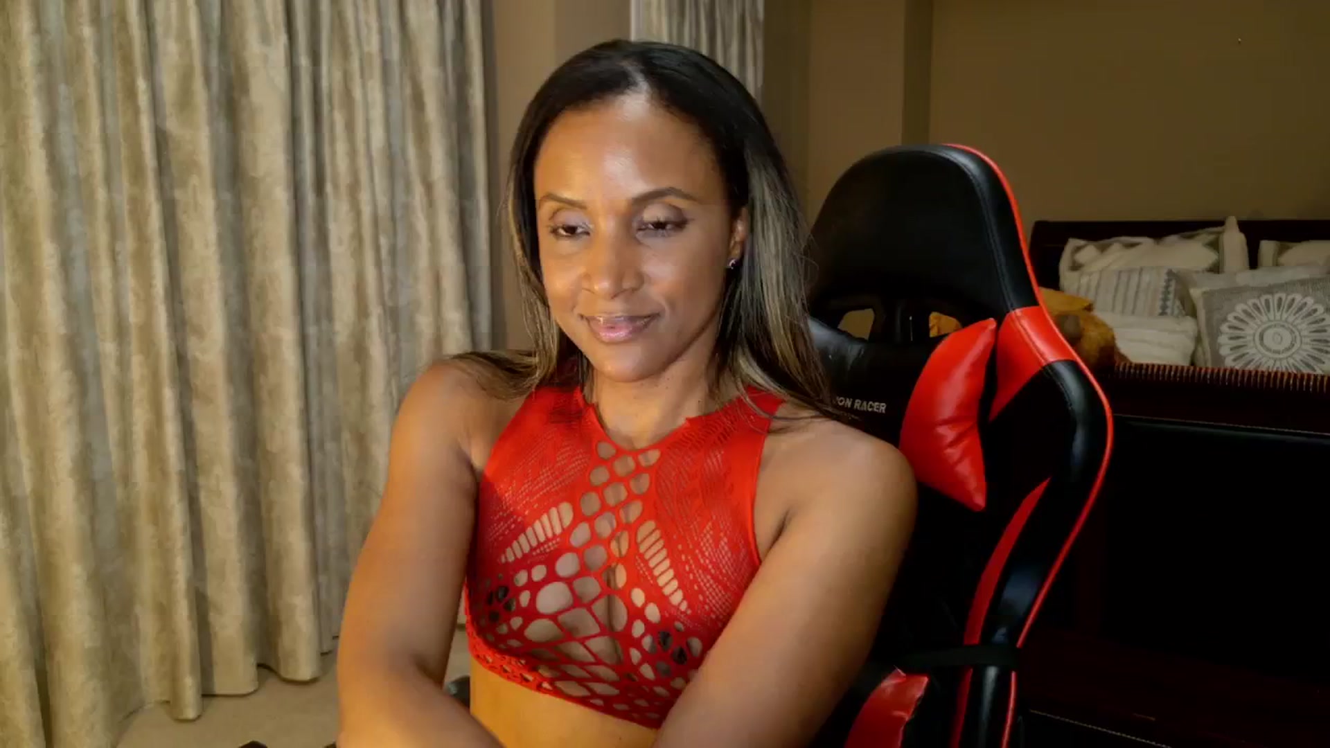 Gallery image thumbnail from Ms_WetNWild's myfreecams stream on, 09/14/2025, 07:34 image 14 of 20