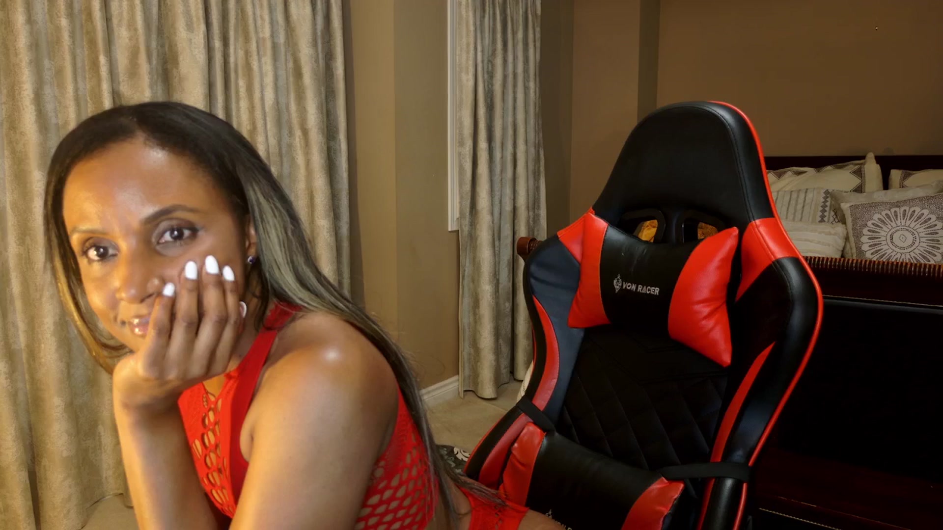 Gallery image thumbnail from Ms_WetNWild's myfreecams stream on, 09/14/2025, 07:34 image 10 of 20