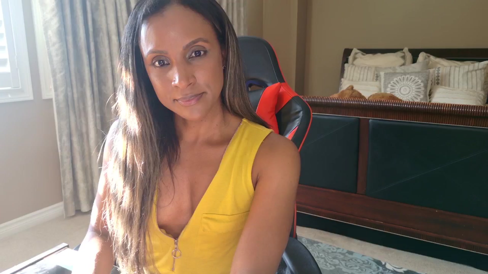 Gallery image thumbnail from Ms_WetNWild's myfreecams stream on, 09/15/2025, 21:29 image 3 of 20