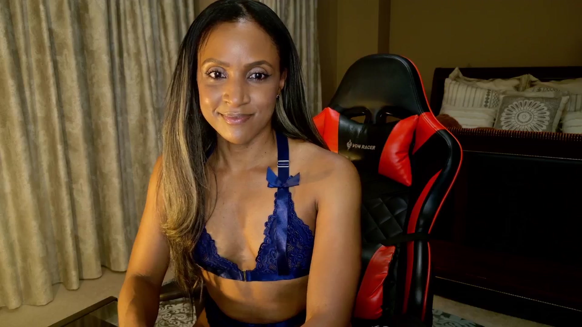 Gallery image thumbnail from Ms_WetNWild's myfreecams stream on, 09/17/2025, 24:01 image 14 of 20