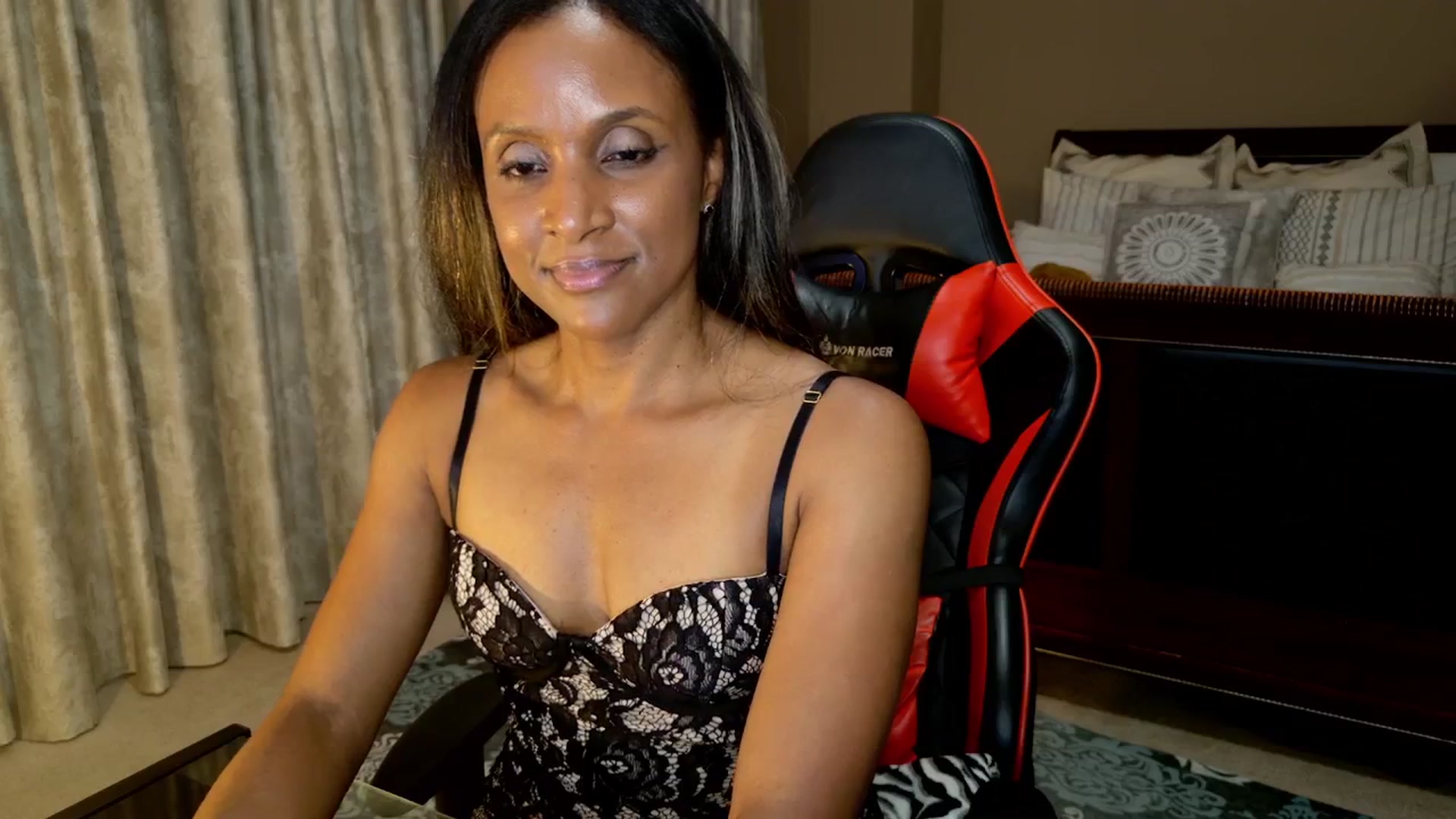 Gallery image thumbnail from Ms_WetNWild's myfreecams stream on, 09/20/2025, 04:39 image 19 of 20