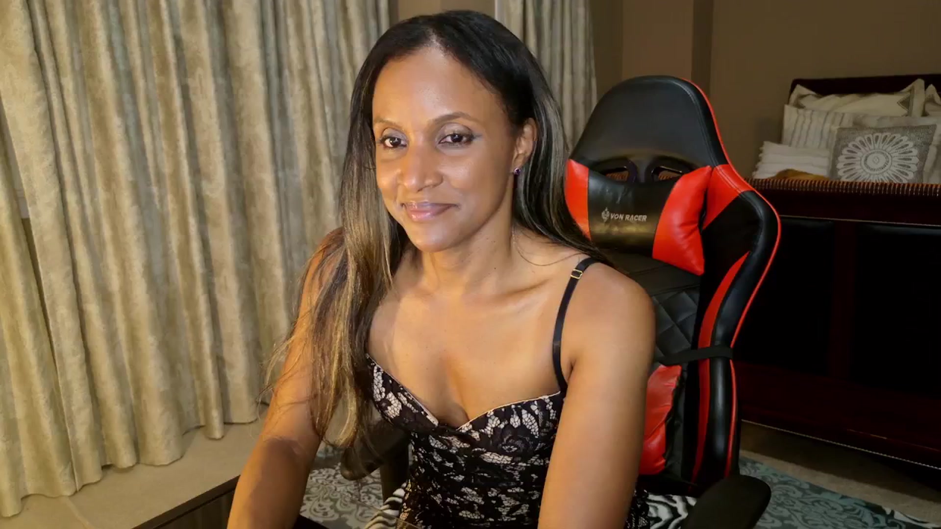Gallery image thumbnail from Ms_WetNWild's myfreecams stream on, 09/20/2025, 04:39 image 1 of 20