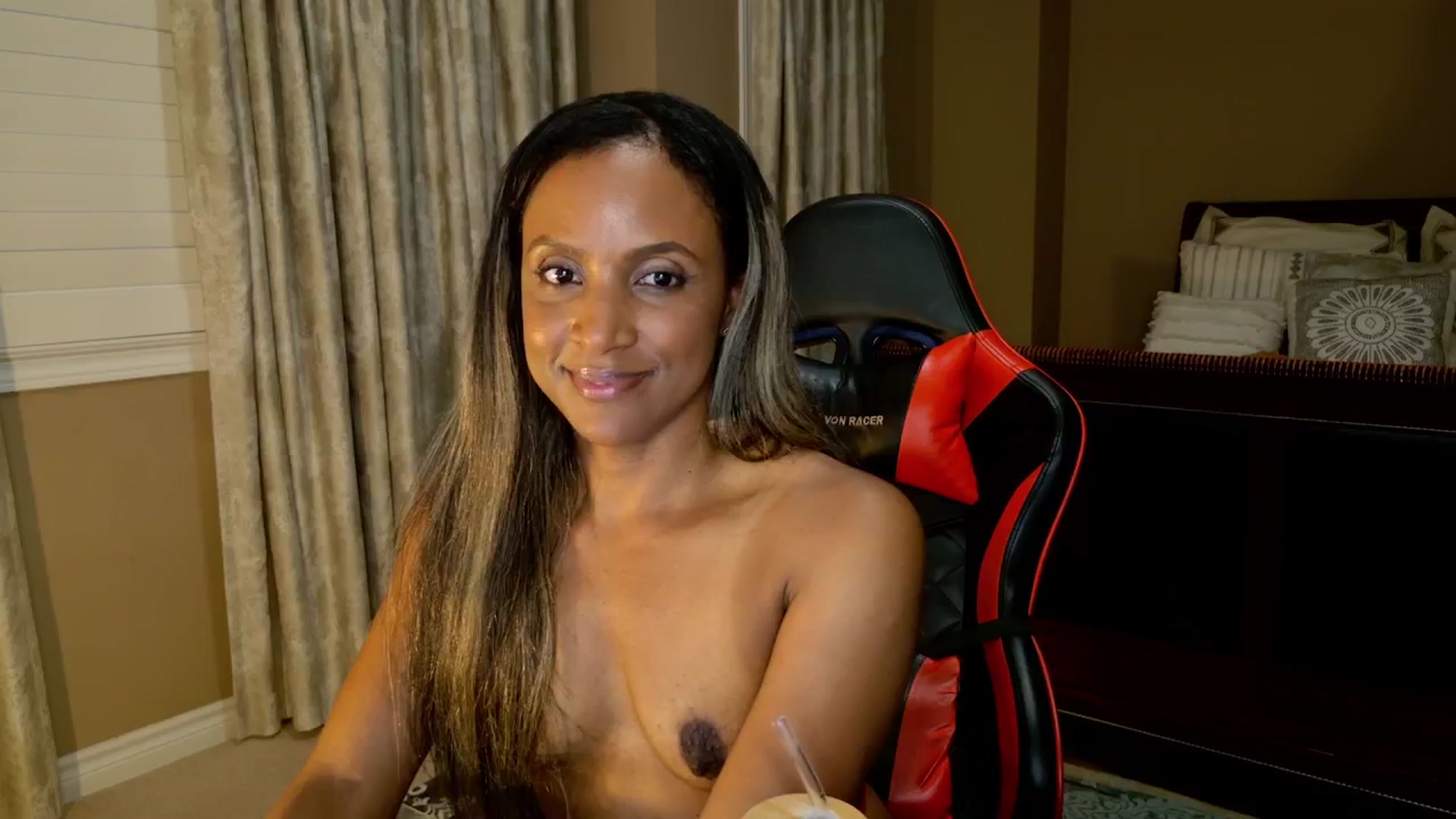 Gallery image thumbnail from Ms_WetNWild's myfreecams stream on, 09/21/2025, 06:23 image 13 of 20