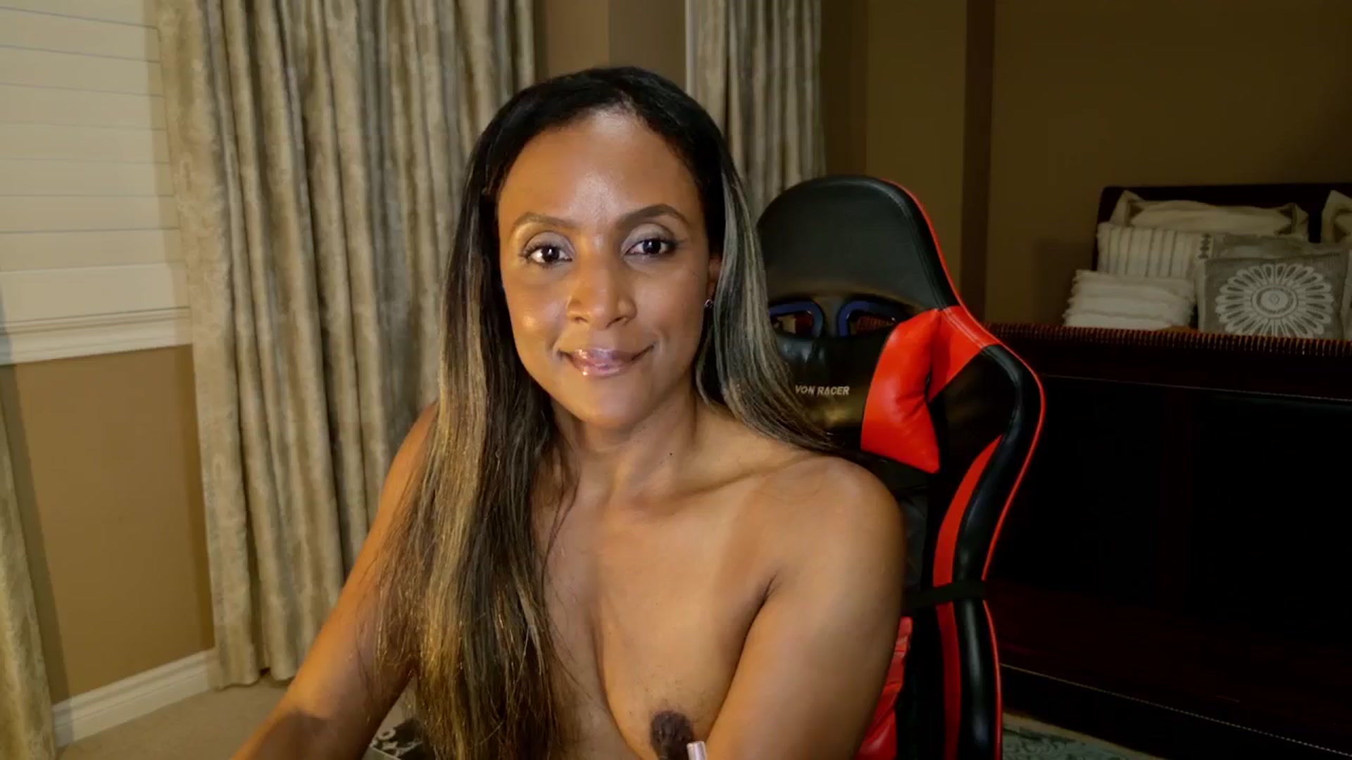 Gallery image thumbnail from Ms_WetNWild's myfreecams stream on, 09/21/2025, 06:23 image 16 of 20