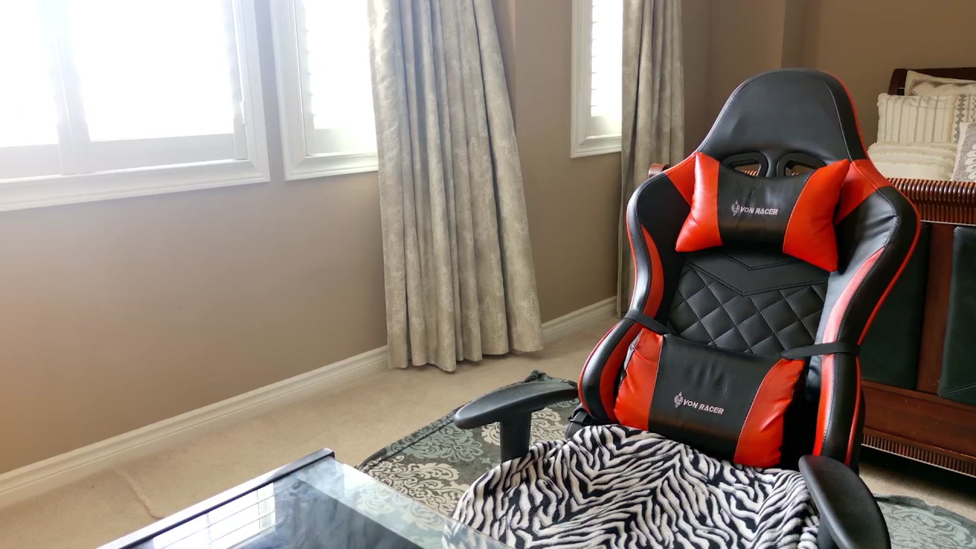 Gallery image thumbnail from Ms_WetNWild's myfreecams stream on, 09/21/2025, 21:53 image 8 of 20