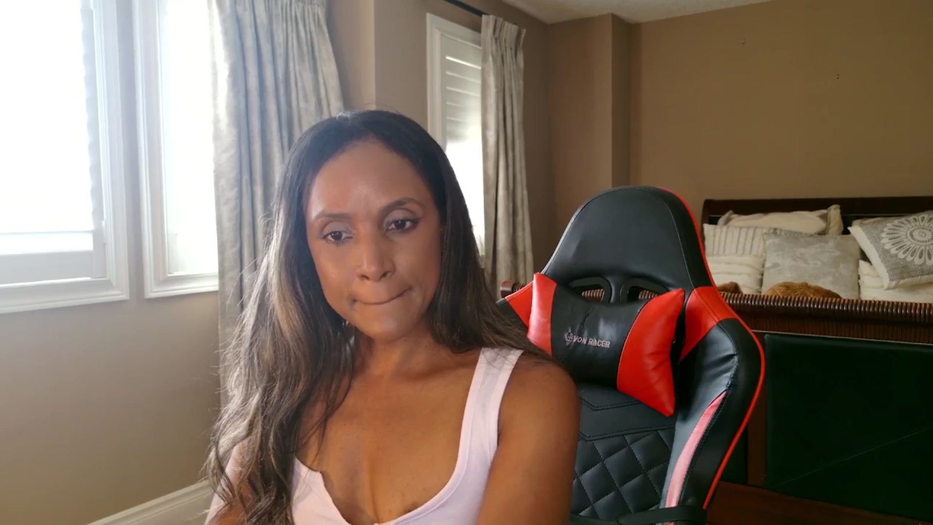 Gallery image thumbnail from Ms_WetNWild's myfreecams stream on, 09/22/2025, 22:48 image 13 of 20