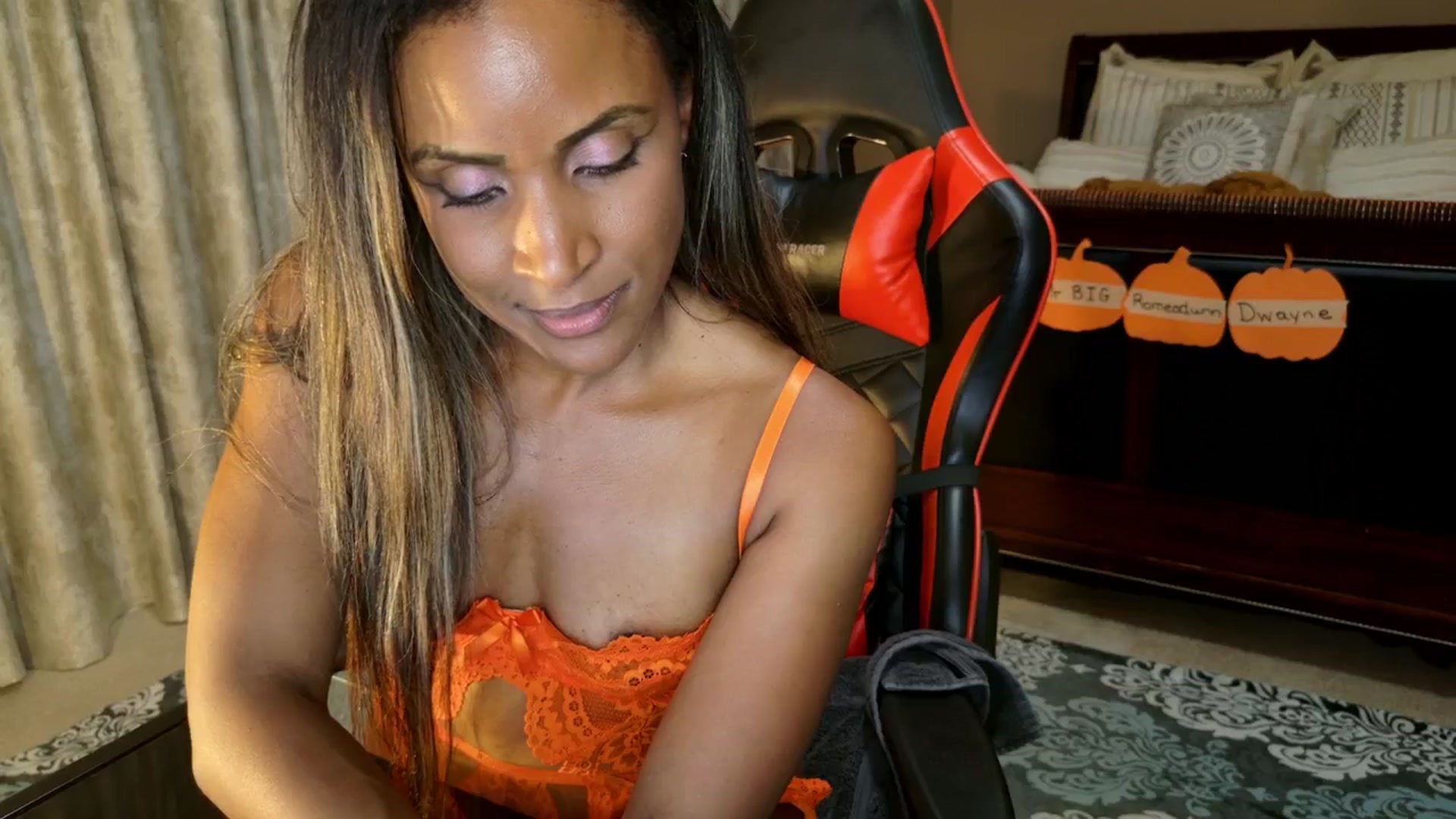 Gallery image thumbnail from Ms_WetNWild's myfreecams stream on, 10/02/2025, 05:32 image 14 of 20