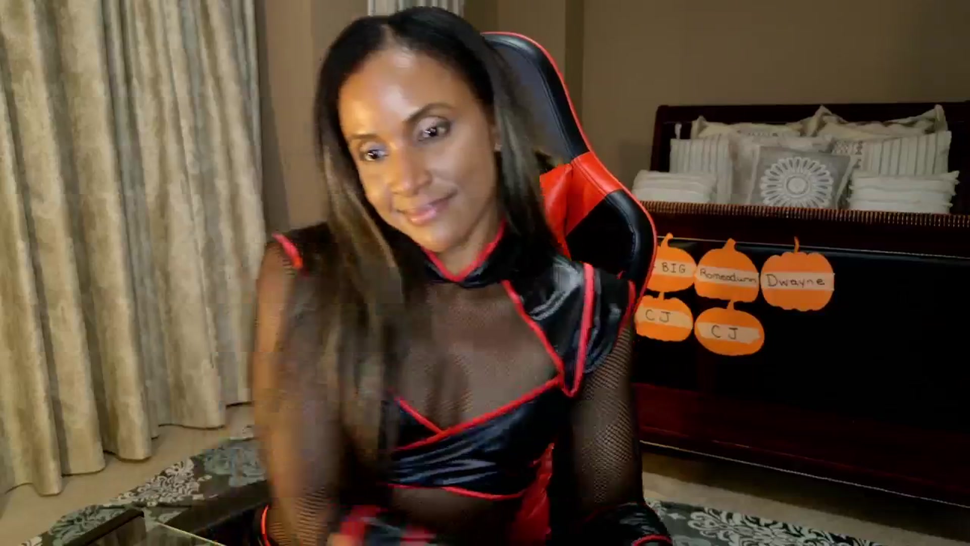 Gallery image thumbnail from Ms_WetNWild's myfreecams stream on, 10/04/2025, 05:14 image 14 of 20