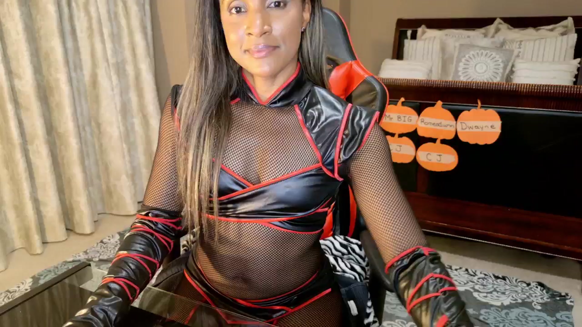 Gallery image thumbnail from Ms_WetNWild's myfreecams stream on, 10/04/2025, 05:14 image 2 of 20