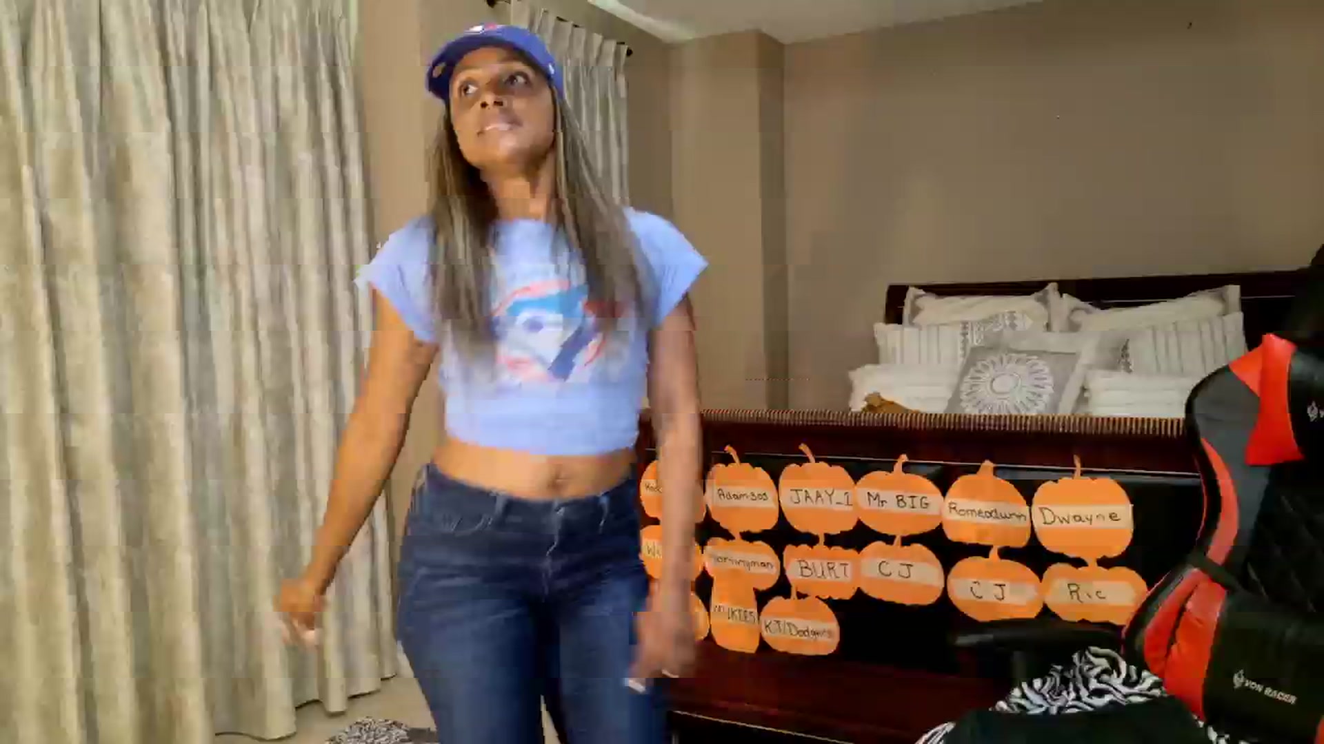 Gallery image thumbnail from Ms_WetNWild's myfreecams stream on, 10/05/2025, 22:08 image 12 of 20