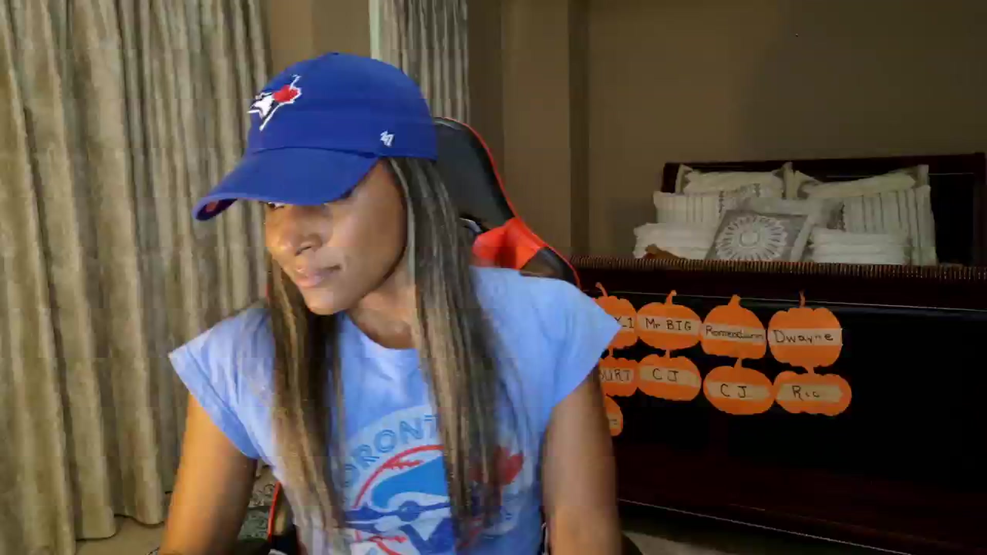 Gallery image thumbnail from Ms_WetNWild's myfreecams stream on, 10/05/2025, 22:08 image 4 of 20